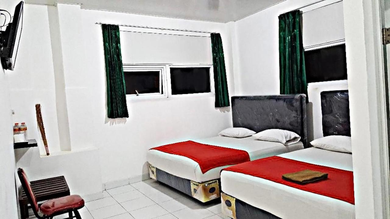 Mitra Hotel Yogyakarta Esterno foto